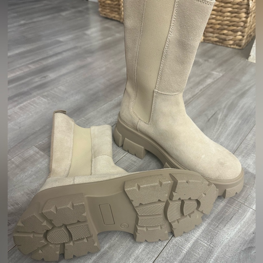 Bloomingdale’s Aqua Chelsea Boots